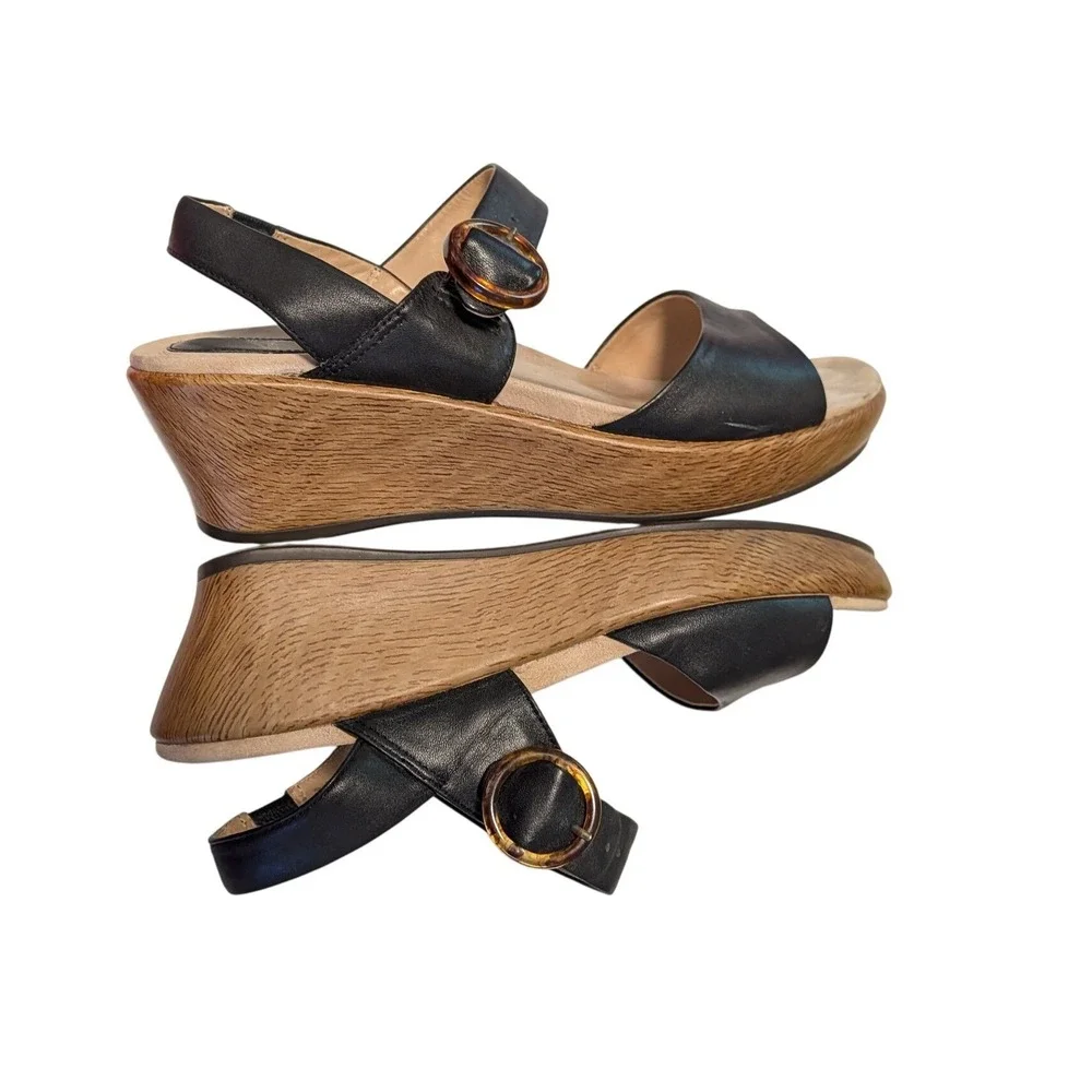 Dansko Black Leather Wedge Sandals Tortoise Buckle Wood Grain Platform EU‎ 40